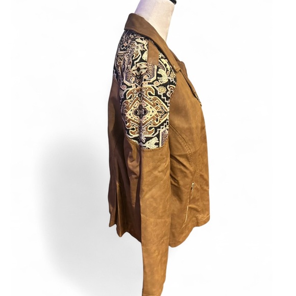 Bundle Of 5 Chico’s Womens Fall & Winter Tops - Used To Like New Size: 3 (16 XL) - Picture 3 of 16